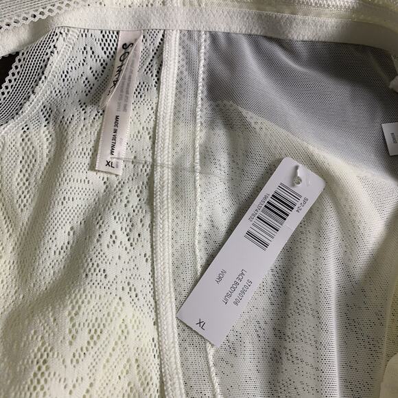Soma Lace Bodysuit NWT Womens Size XL Ivory 2-Snap Closure Stretchy Keyhole Back - Picture 3 of 5
